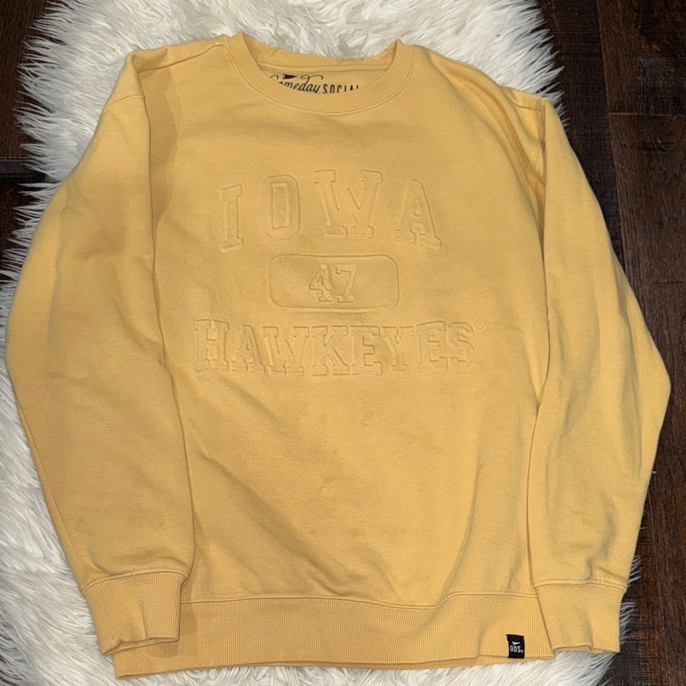 47 Gold/Tan Iowa Hawkeyes Crewneck Sweatshirt